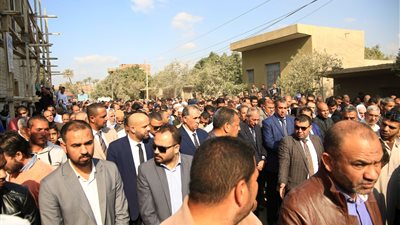 نقيب المحامين يشارك في تشييع جنازة بنداري حمدي محامي كرداسة (صور)