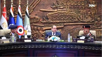 شاهد.. لقطات من لقاء السيسي بطلاب الأكاديمية والكليات العسكرية