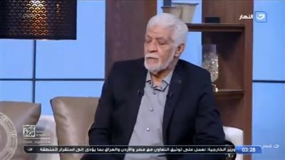 طارق النهري يبكي على الهواء.. وتعليق مؤثر من مفيدة شيحة (فيديو)