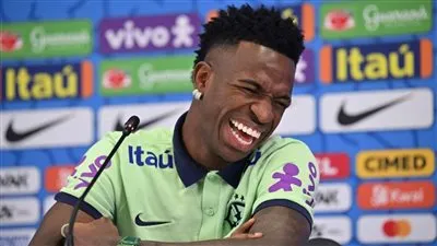 فينيسيوس جونيور: هدفنا لقب المونديال وأنشيلوتي مثل أبي