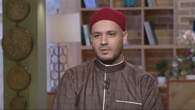 أحد علماء الأزهر يكشف حكم ضرب الرجل زوجته (فيديو)