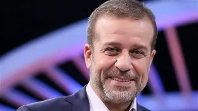 تعرف على سبب حزن شريف منير من مسلسل إيجار قديم 