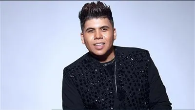 تعرف على القصة الكاملة لإيقاف عمر كمال عن الغناء