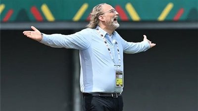 عاجل.. وكيل مدرب جامبيا يكشف حقيقة تولي قيادة المصري البورسعيدي