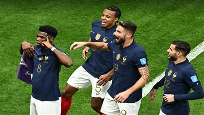 عاجل.. رئيس فرنسا يحضر مباراة منتخب بلاده أمام المغرب