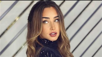 شاهد.. هنا الزاهد تخطف الأنظار في أحدث ظهور لها