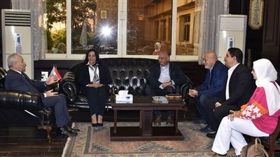 نائب وزير السياحة والآثار تتفقد عددا من المنشآت الفندقية في الأقصر وأسوان