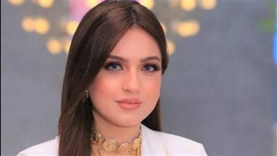 ياسمين عز لـ سيدات مصر: جوزك ييدافع عني بكل قوته.. وافتحوا المعجم عشان تفهموا كلامي