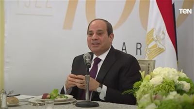 شاهد.. استقبال السيسي أعضاء غرفة التجارة الأمريكية بواشنطن