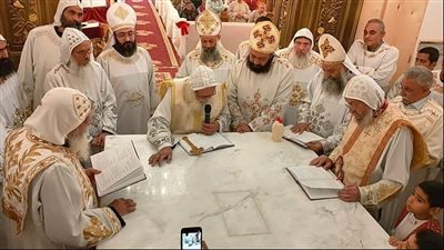 تدشين مذابح كنيسة السيدة العذراء بإسنا