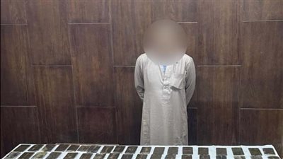 ضبط كمية من مخدر الحشيش بحوزة أحد الأشخاص بالجيزة