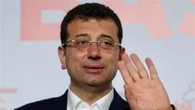 من رئيس منتخب لسجين متهم بالإهانة.. هل يستطيع أكرم أوغلو تقوية رصيده السياسي؟! 