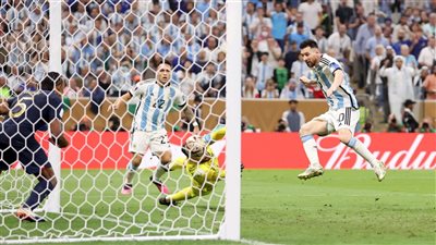 عاجل.. ميسي يصعق فرنسا بهدف ثالث للأرجنتين في نهائي كأس العالم (فيديو)