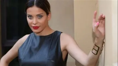 دومينيك حوراني: 