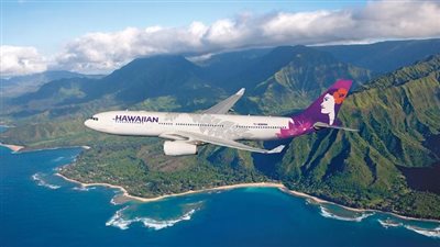 إصابة 36 مسافرًا بعد تعرض طائرة لاضطرابات جوية