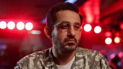 أحمد حلمي يطالب متابعيه بالدعاء لوحيد حامد في الذكرى السنوية الثانية لرحيله 