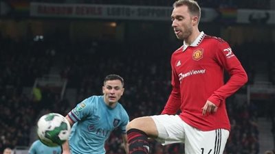 مانشستر يونايتد يفوز على بيرنلي بهدفين دون رد في كأس الرابطة الإنجليزية