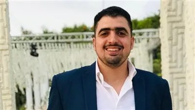 أم مايكل والكاهن.. محمد هشام العطيفي يصطحبنا في رحلة بقلب القرية ‏المصرية