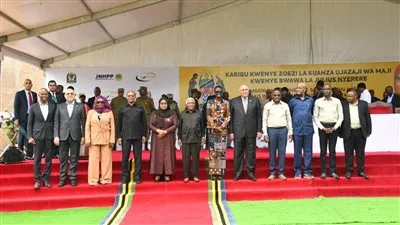  المقاولون العرب: 10 آلاف عامل ومهندس تنزانى شاركوا في بناء سد 