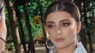 بإطلالة تبرز جمالها.. ماريتا الحلاني في أحدث ظهور لها