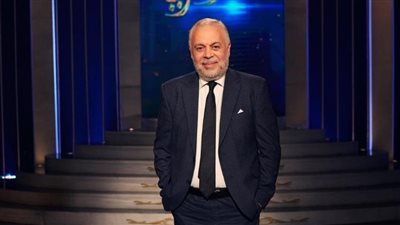نقيب الممثلين أشرف زكي يكشف سر ابتعاد عبلة كامل عن الفن