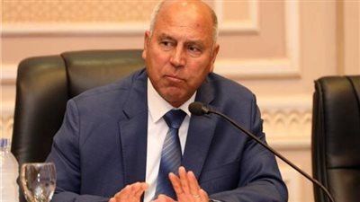 وزير النقل عن بيع تذاكر القطارات بالدولار للأجانب: 