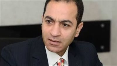 ماذا ينتظر العالم في 2023 مع الأزمة الاقتصادية الحالية؟.. أستاذ تمويل يجيب