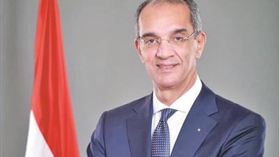 وزير الاتصالات لـ 