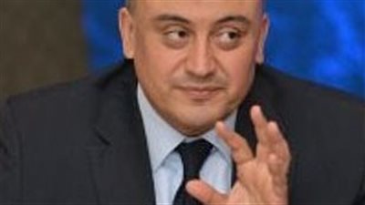 على الهواء..علاء الكحكي يتبرع بحملة إعلانية مجانية لمستشفى 57 عبر قنوات 