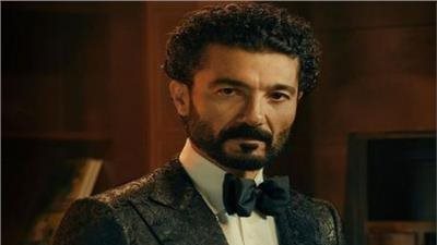 خالد النبوي يعاني من تمرد أبنائهب مسلسل إمبراطورية ميم رمضان 2024 