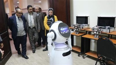 حاسبات الفيوم تستقبل مساعد وزير التعليم العالي والبحث العلمي للتحول الرقمي (صور)