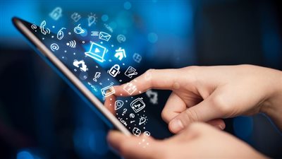 قريبًا.. طرح تطبيق إلكتروني يمكن المصريين بالخارج من الاستثمار في مصر