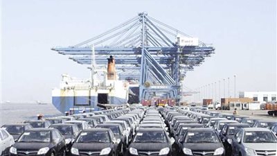 وزيرة الهجرة تكشف آخر التيسيرات الجديدة لاستيراد سيارات المصريين بالخارج