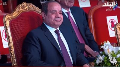 أحمد موسى: هذا سبب دموع الرئيس في احتفال 