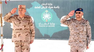 رئيس الأركان يعود إلى أرض الوطن بعد انتهاء زيارته الرسمية للسعودية