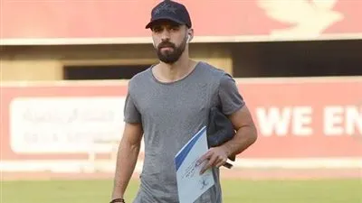 خاص.. نكشف تفاصيل جلسة إيهاب جلال مع عبدالله السعيد لانتقاله إلى الزمالك 