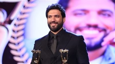 حسن الرداد يحصد جائزتين عن أعماله لعام 2022 