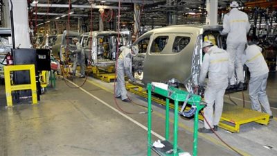 المغرب يخطط لمضاعفة إنتاجه إلى مليوني سيارة سنويًا بحلول 2030