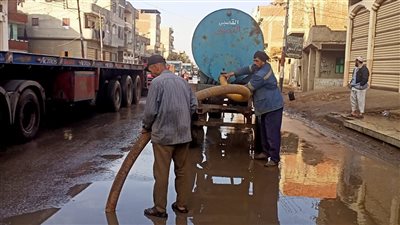 محافظ الدقهلية يوجه بالتعامل الفوري لشفط وكسح مياه الأمطار 