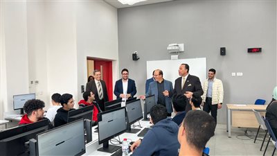 تطبيق الاختبارات الإلكترونية 