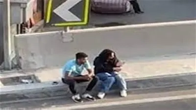 طبيب نفسي يعلق على واقعة الشاب والفتاة أصحاب فيديو 