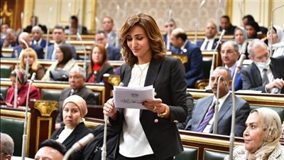 خلفا لوالدتها الراحلة.. رغدة عبدالسلام تؤدي اليمين الدستورية لمجلس النواب