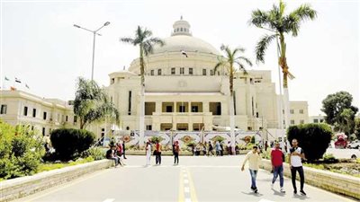 جامعة القاهرة تعلن فوز 41 عالمًا بجوائز الجامعة لعام 2022