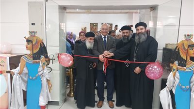 رئيس جامعة بنها يفتتح معرض جماليات الفنون القبطية والفرعونية لطلاب التربية النوعية