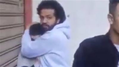 تفاصيل القبض علي طالب طعن فتاه في بشارع كلية الآداب بالمنصورة