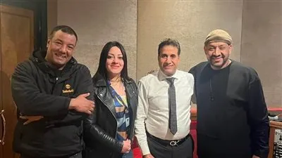 هشام الجخ يروج لكليب 