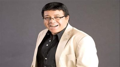 أحمد آدم لـ 