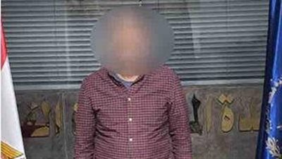 سقوط تاجر العملات الأجنبية بالتجمع الأول