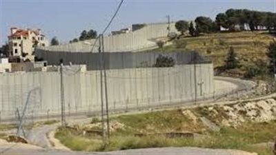 الاحتلال الإسرائيلي يعلن بناء جدار عازل جديد شرق قطاع غزة
