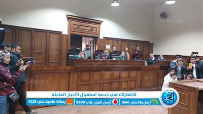 ننشر الصور الأولى من جلسة محاكمة الفنانة منة شلبي